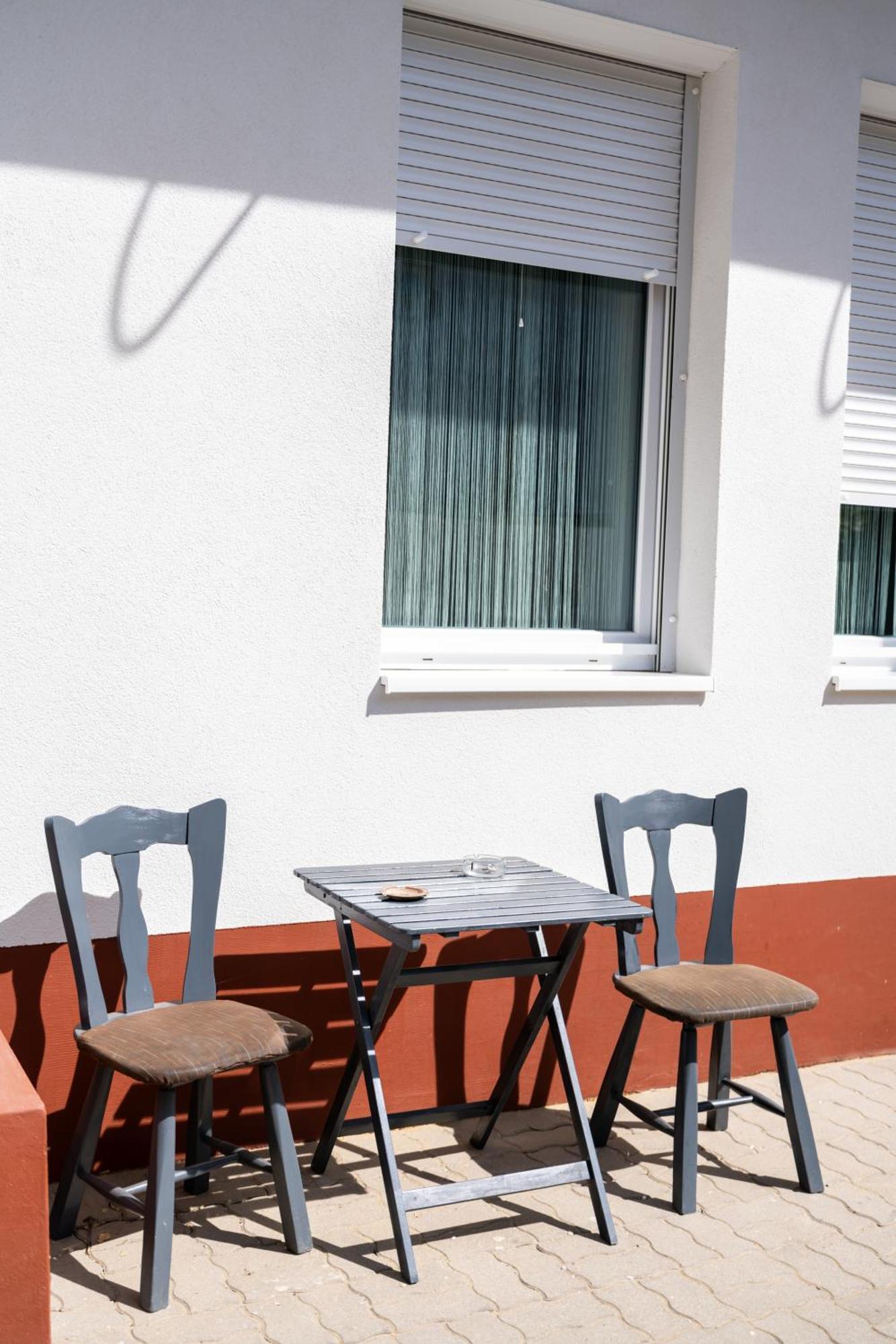 Winestone Corner Apartment Debrecen Bagian luar foto